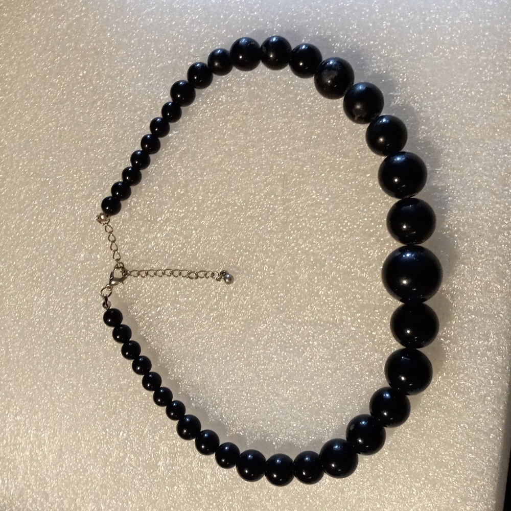 Black beaded collar necklace